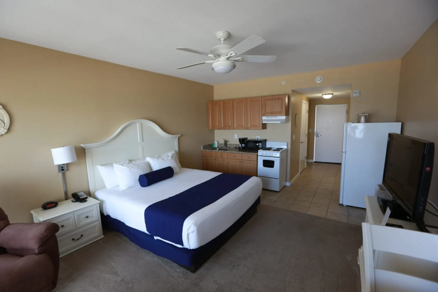 Bldg-6-King-HC-Bed-1